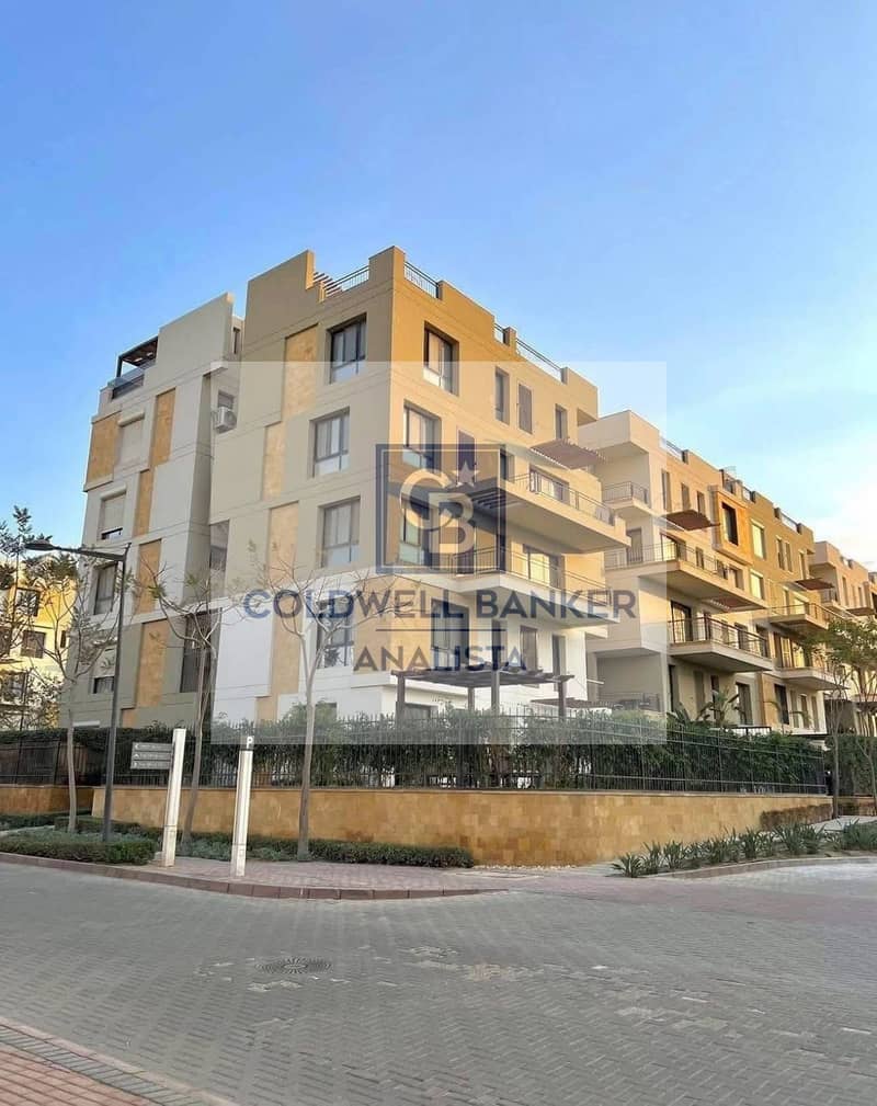 triplex foe sale in eastown bua314 roof 78m 4bedrooms 4 bathrooms nany room fully finished - Aanzicht 2