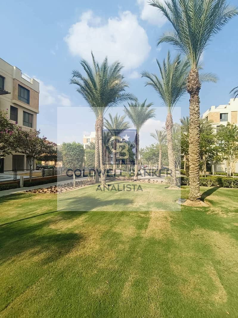triplex foe sale in eastown bua314 roof 78m 4bedrooms 4 bathrooms nany room fully finished - Meer