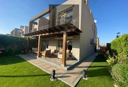 7 Bedroom Villa for Sale in New Cairo, Cairo - 1. jpg