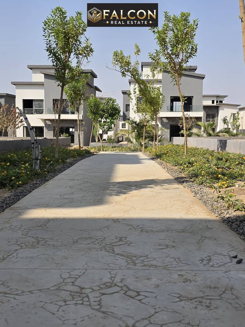 10 555927414_2290747238063119_2505099560173084721_n. jpg