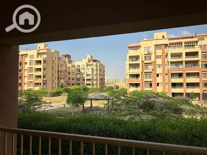 Apartment for Sale in Garden Hills Compound, Next to Mountain View Boulevard. - Widok 3