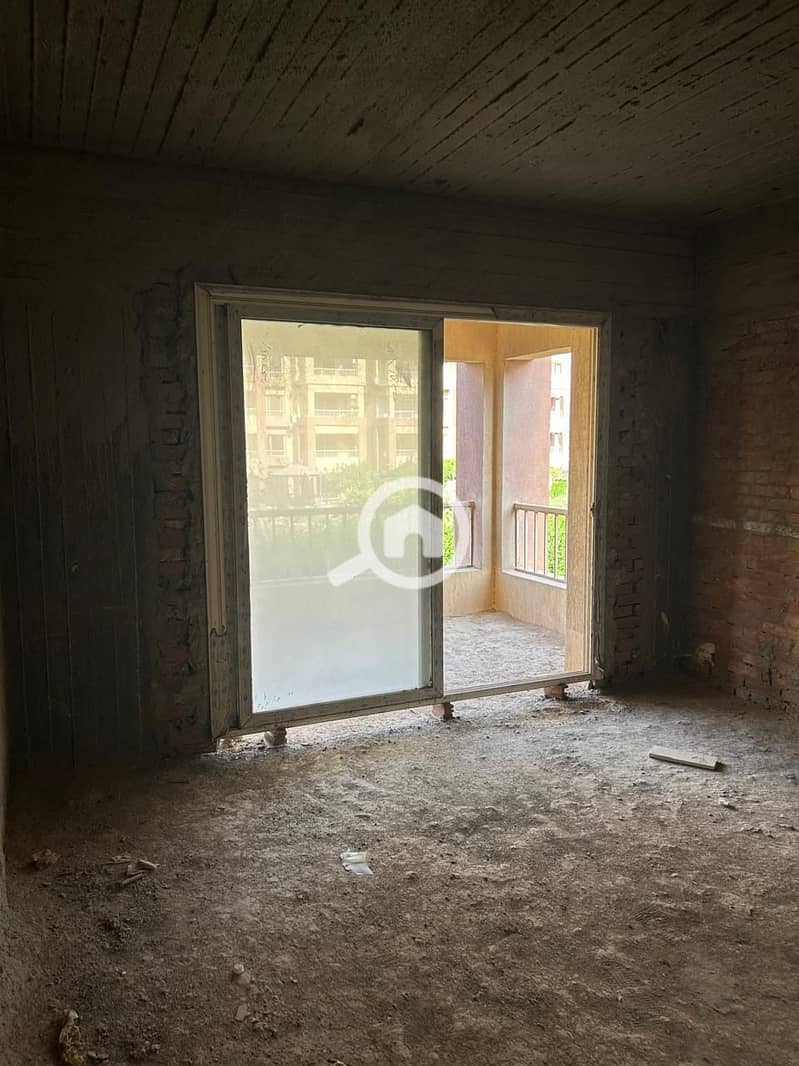 Apartment for Sale in Garden Hills Compound, Next to Mountain View Boulevard. - Widok 6