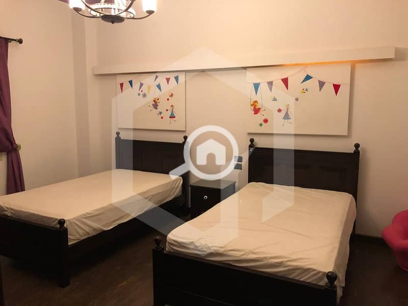 7 Beverly Hills Sodic 7. jpg