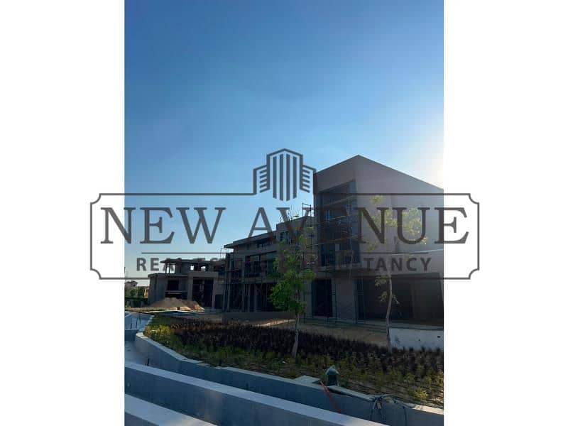 Standalone Villa for Sale in Waterway Villas | Bahary | Lake View | 612 Sqm | Ready to Move - Altro