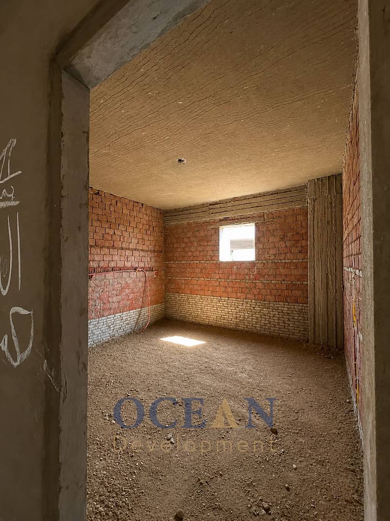 12 14. png