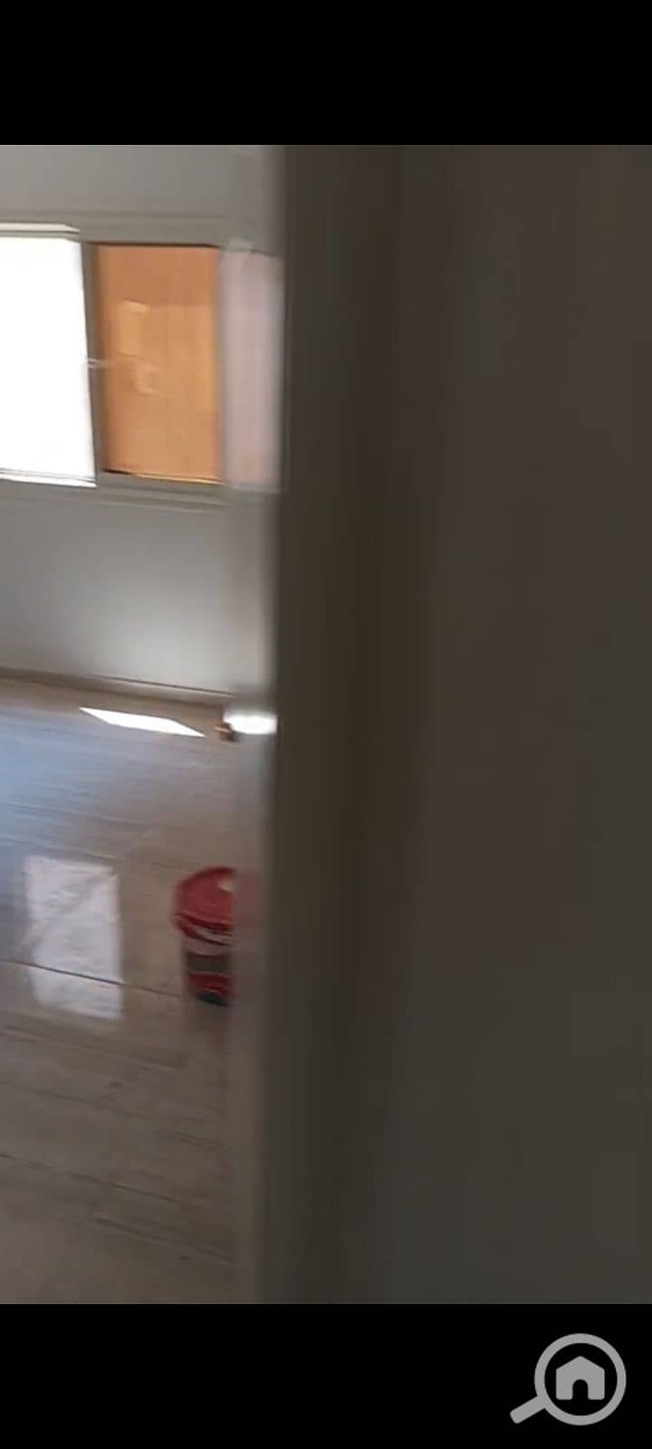 3 27513. jpg