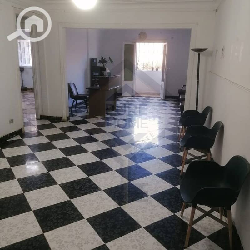 Residential apartment for rent 170 m Smouha steps from Fawzy Moaz Street / with kitchen cabinets – pohled 4