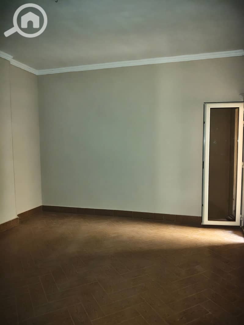 4 382547. jpg