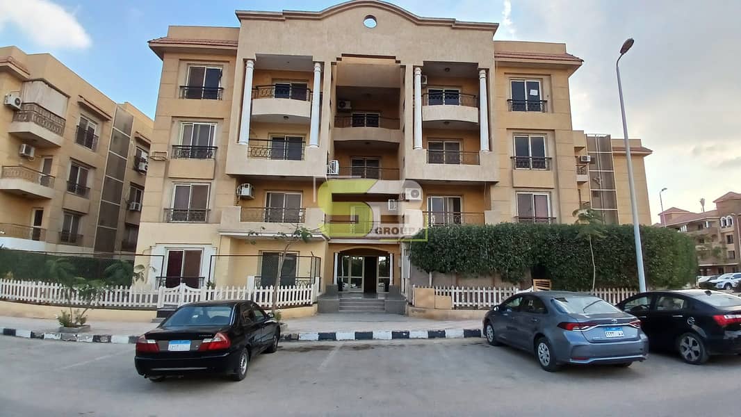 Apartment for sale 155m furnished with appliances and air conditioning ready for living in Al-Khamail Compound in Sheikh Zayed - Widok 5