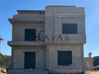 4 Bedroom Villa for Sale in Sheikh Zayed, Giza - 1 (2). jpeg 4 Bedroom Villa for Sale in Sheikh Zayed, Giza - 1 (2). jpeg