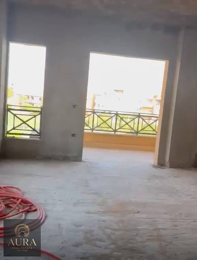 200 sqm Garden View Apartment for Sale in East Academy | Immediate Delivery - Ansicht 4