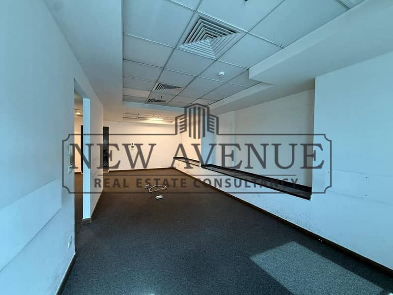 Fully finished office for rent direct on north 90, New Cairo - Więcej
