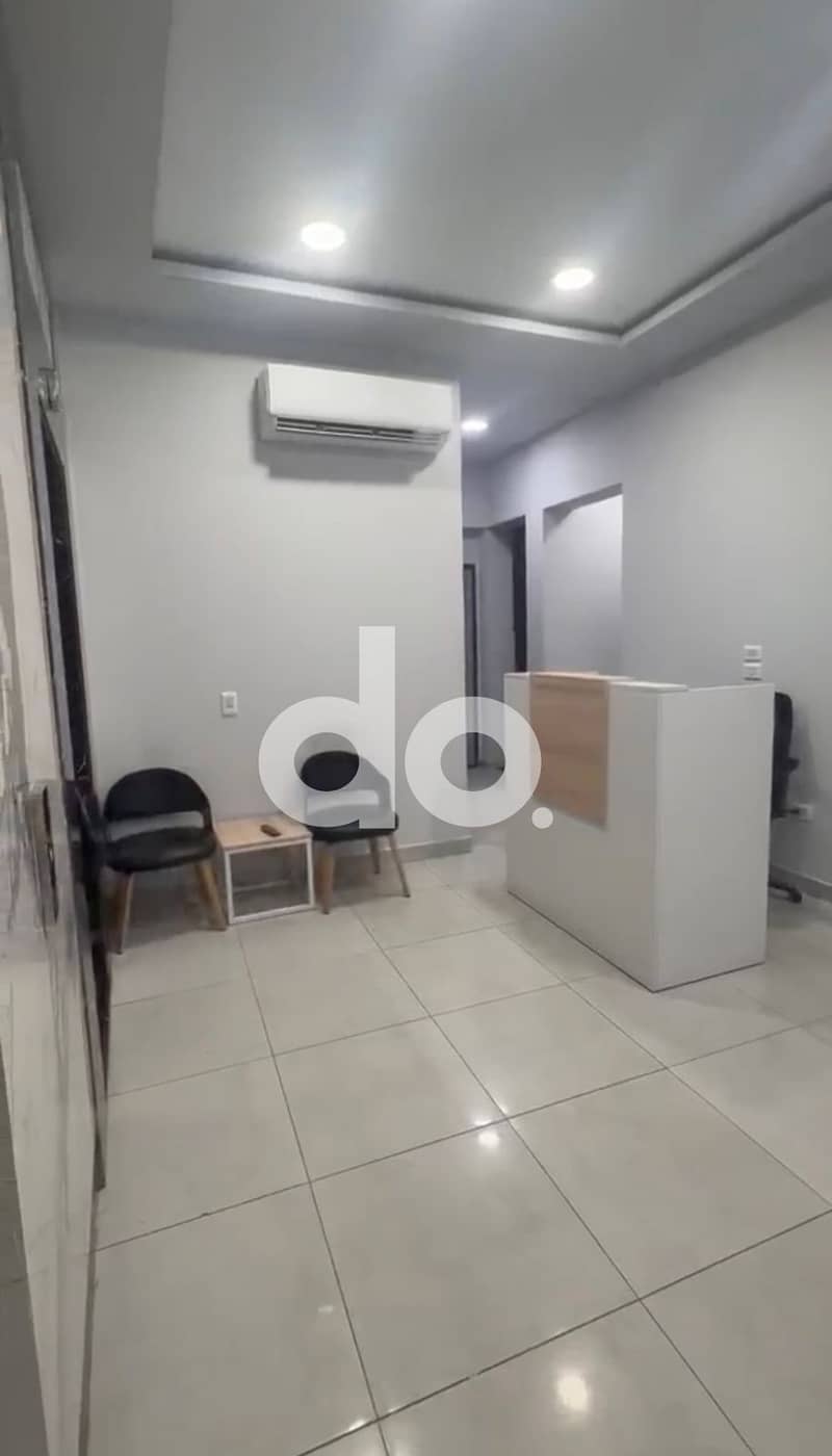 Administrative Office For Rent 200 SQM Fully Finished with AC's in New Cairo - Very Hot Deal For Limited Time in 5th Settlement - Widok 4