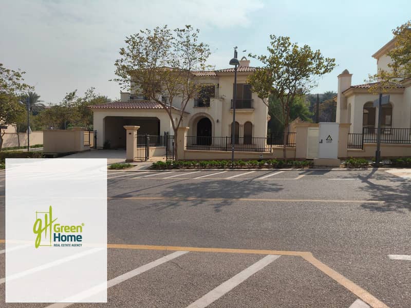 Fully Finished & Ready to move Standalone Villa for Sale in Uptown Cairo Emaar - Widok 3