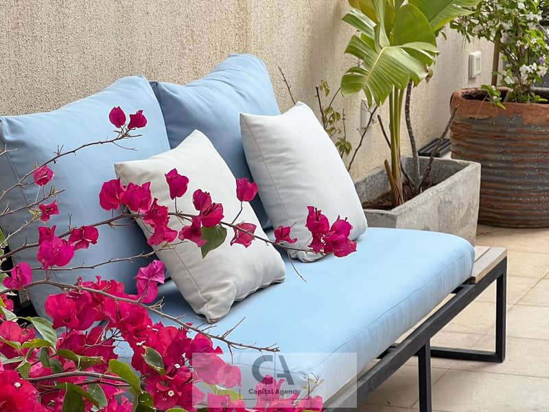 Luxury 2 Bedroom Apartment | Lake View Residence - Vista 6