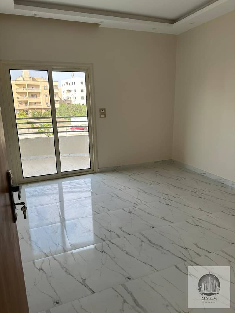 Apartment for rent in North Lotus, 200 sq m, modern finishing, panoramic view, third floor, elevator, price 25,000 - Ansicht 6