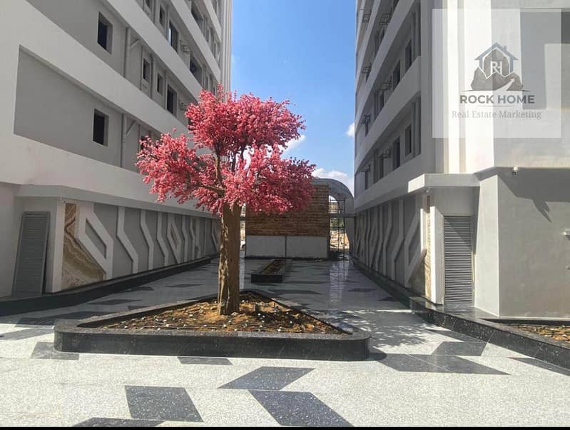 A apartment for sale in Jidran Compound in Zahra Al-Maadi next to Wadi Degla Club - Widok 4