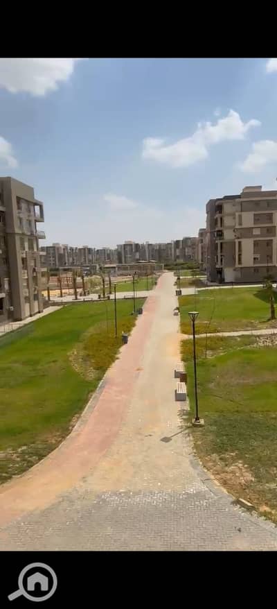 3 Bedroom Apartment for Rent in Sheikh Zayed, Giza - 307328. jpg