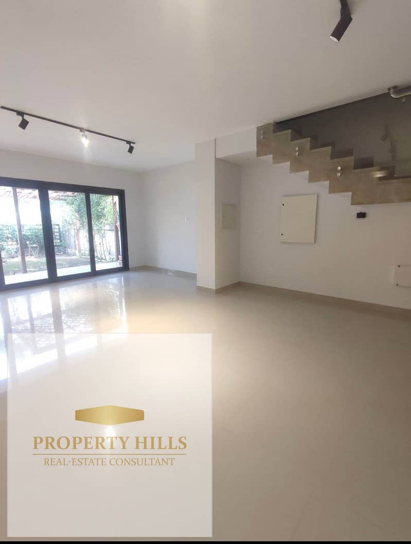 For serious buyers only – Corner Villa in The Crest Compound with a low down payment and installments over 8 years, located in one of the best locatio - Ansicht 4