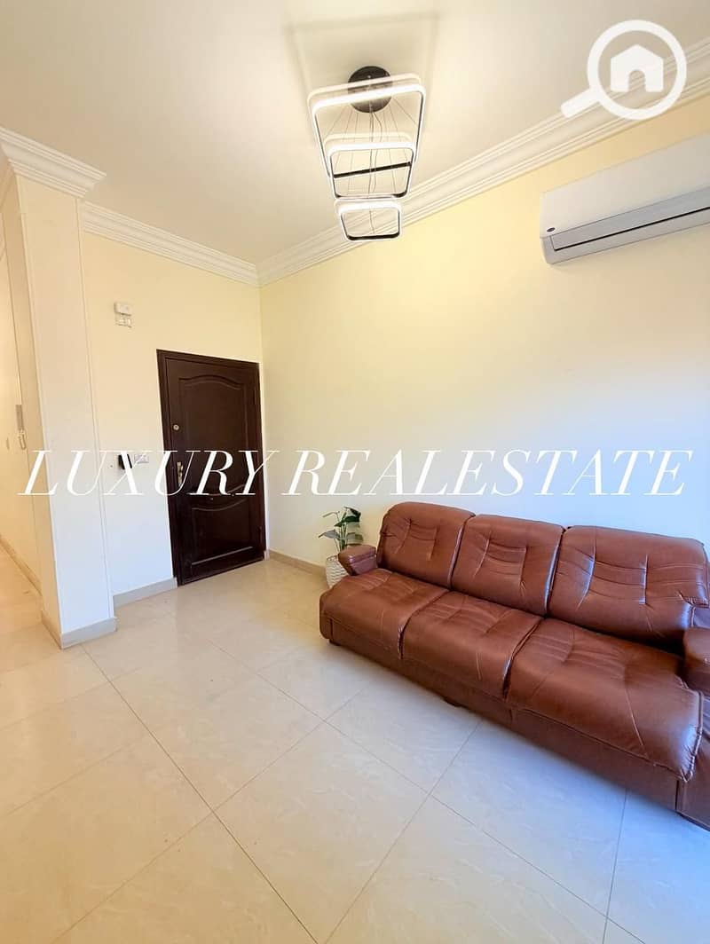 Office for rent, super lux finish, fully air-conditioned, 250 meters, Sheikh Zayed - Ansicht 4