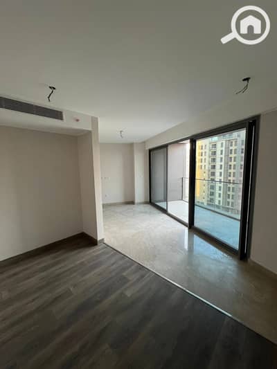 2 Bedroom Flat for Sale in Sheikh Zayed, Giza - 614647804_122197674374488866_3698081070860281991_n. jpg 2 Bedroom Flat for Sale in Sheikh Zayed, Giza - 614647804_122197674374488866_3698081070860281991_n. jpg