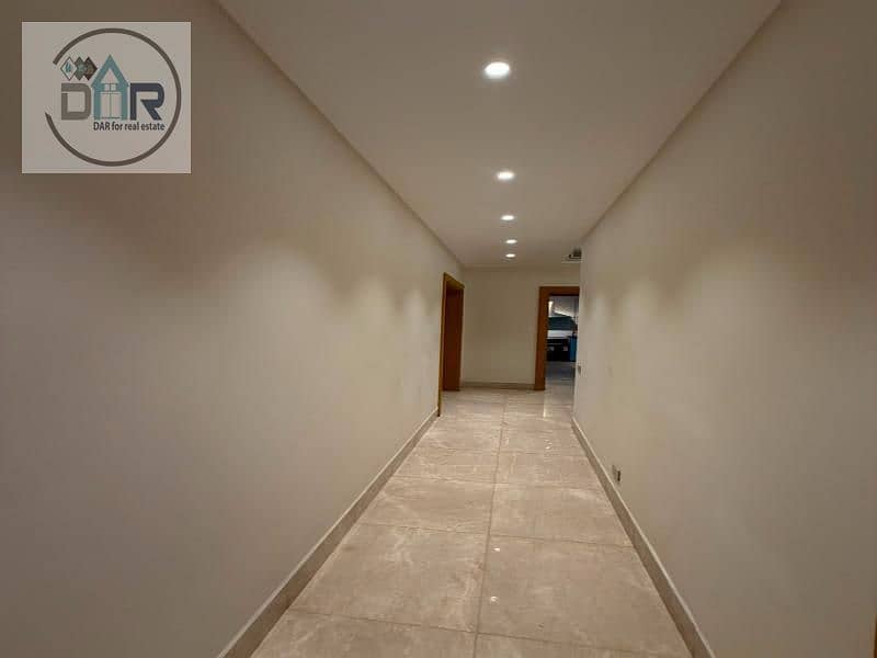 10 7499cd5f-14e1-4bef-b88c-b81215412fe3. jfif. jpg