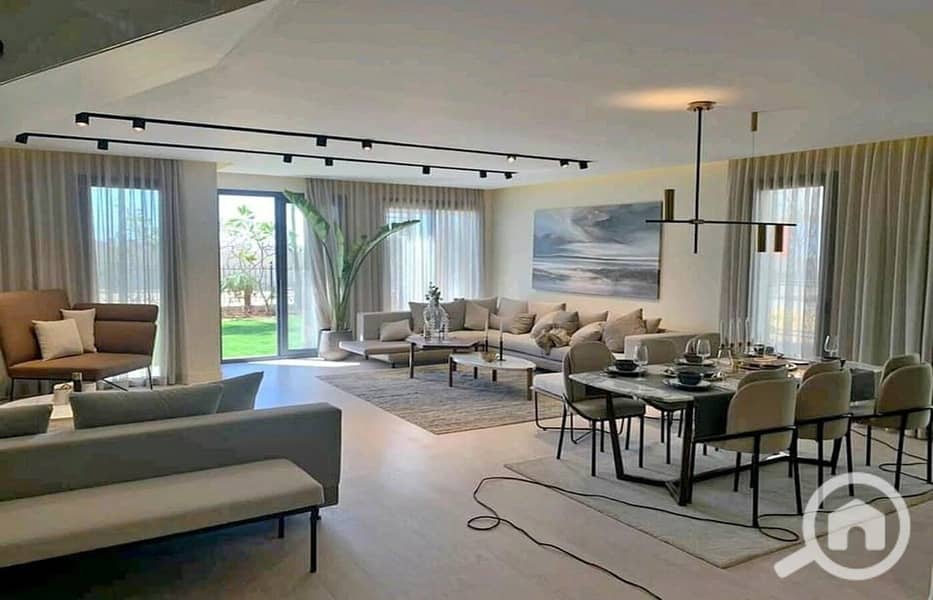 Villa for sale in SODIC East Compound, featuring a prime location just minutes away from Madinaty and the Fifth Settlement - Aanzicht 3