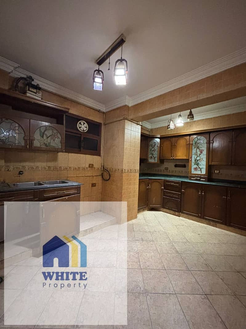 Administrative headquarters for rent, branches of the area of Dokki - Meer