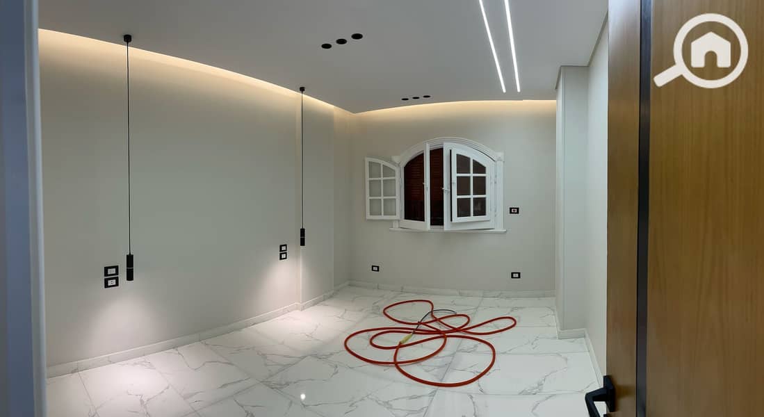 A distinctive apartment for rent in New Cairo – the Third District, Fifth Zone, ultra-super-lux finishing - Widok 2