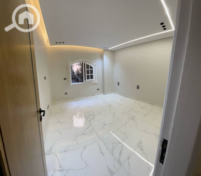 A distinctive apartment for rent in New Cairo – the Third District, Fifth Zone, ultra-super-lux finishing - Więcej