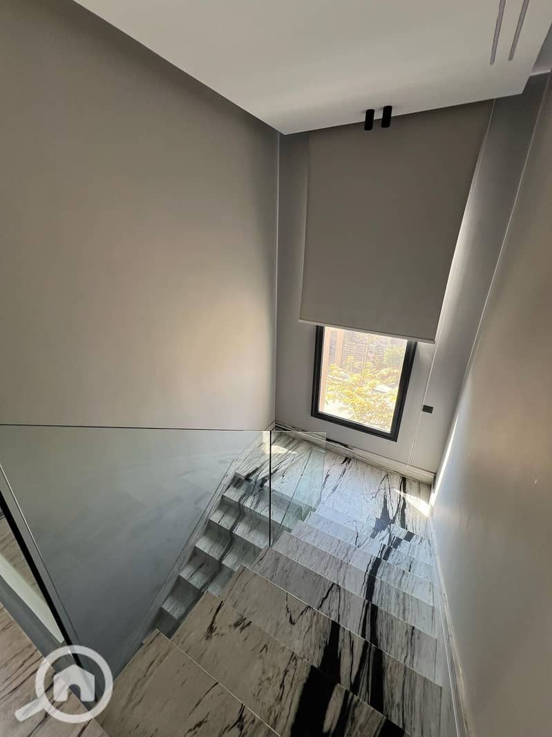 Eye-Catching English Title: Luxury Standalone Villa for Sale | Private Pool | Fully Furnished | Ready to Move | Jubail Compound - Widok 4