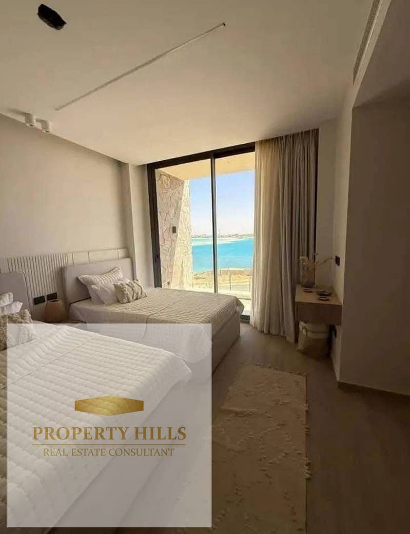 Chalet with complete finishing overlooking the sea in the distinguished village of Bayt Al-Bahr. - Więcej