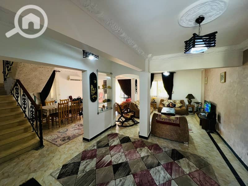 Duplex villa with a private pool, fully air-conditioned in Al-Shorouk Village - Widok 5