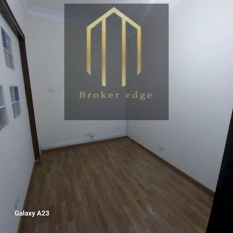 Office for rent near Al-Nazaha Street, with an area of 180 square meters. - Widok 4