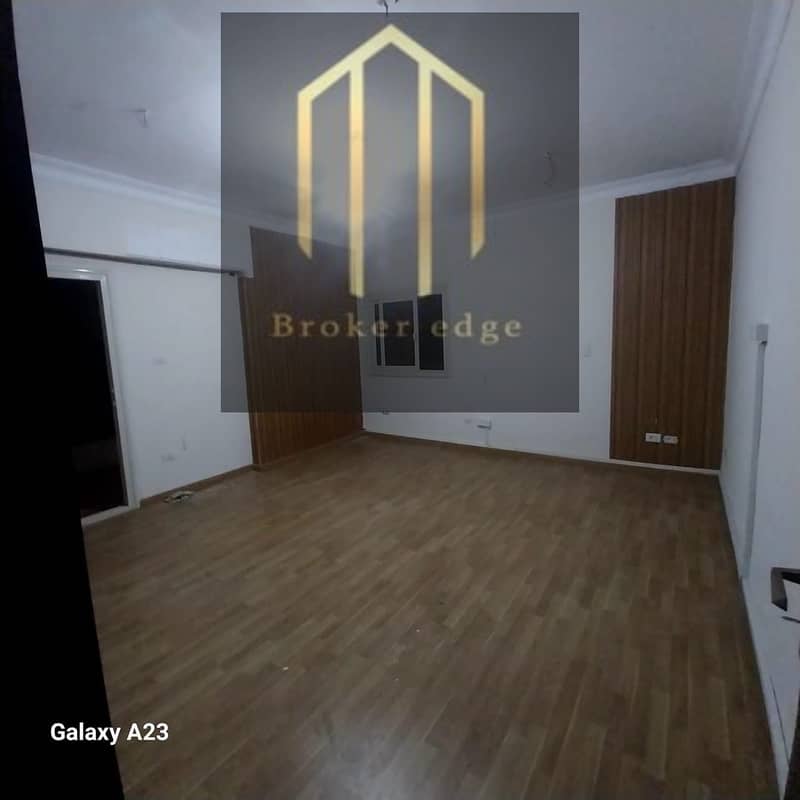 Office for rent near Al-Nazaha Street, with an area of 180 square meters. - Widok 5