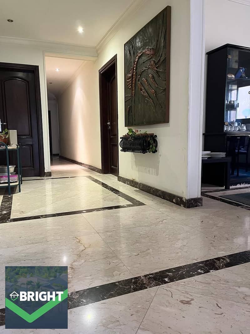 *Lowest offer for a 200m apartment + 40m garden - 3 bedrooms - with a prime view in El Banafseg 9* - Vista 3