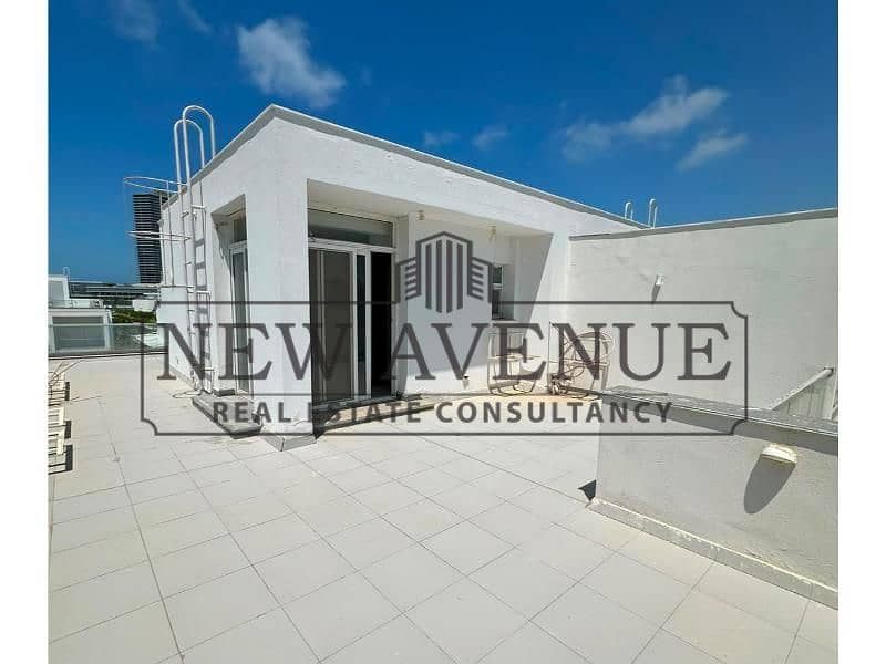 Ready to move Luxury Twin Villa for Sale Fully Finished in Mazarine Compound New Alamein City - North Coast - Vista 3