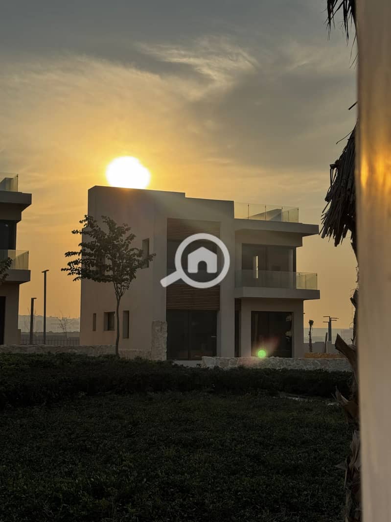 4 IMG_2033. JPG