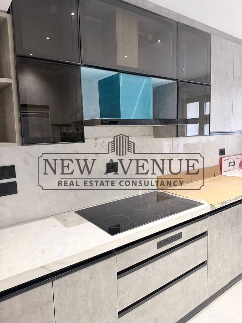 Apartment at palm hills new cairo for sale fully finished prime location ready to move open view with kitchen - Więcej