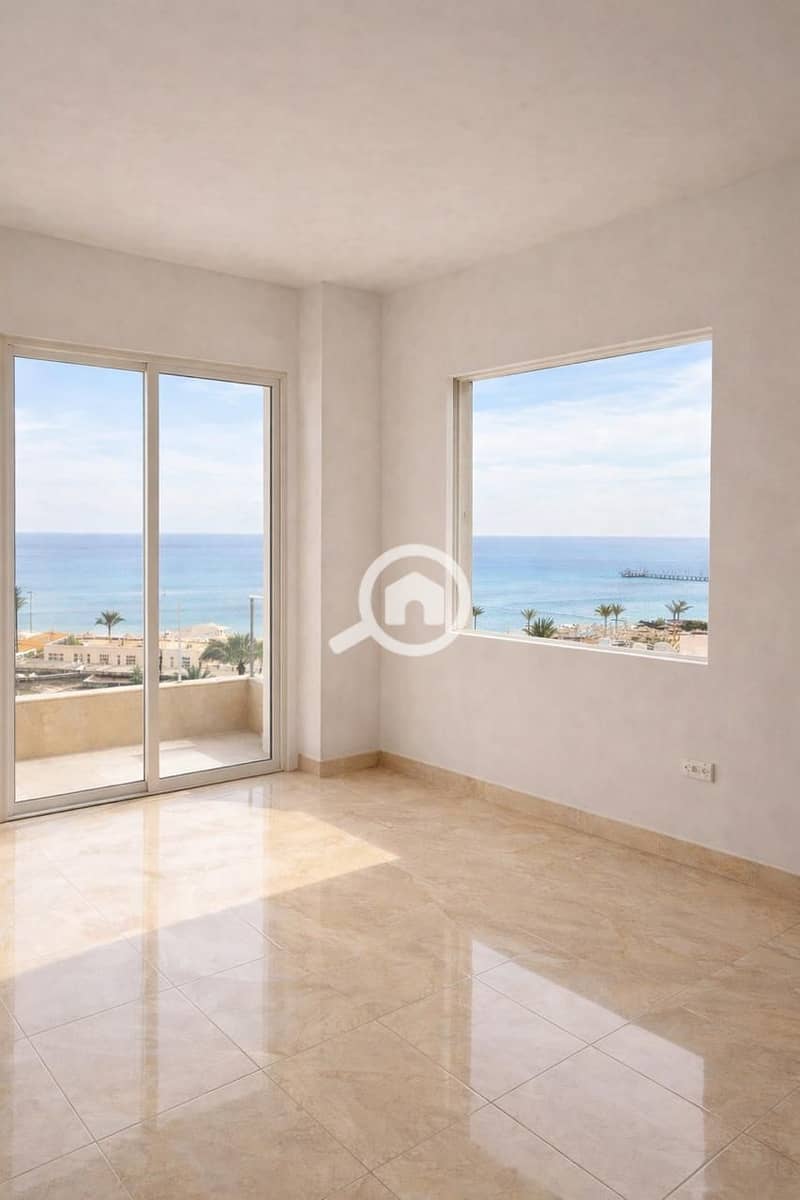 50% discount, furnished chalet with 80 m roof and finished next to Al Galala Resort for sale in Ain Sokhna, directly on the sea, at the cheapest price - Mehr