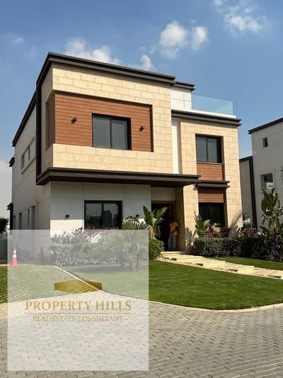 5 Bedroom Villa for Sale in New Cairo, Cairo - 0caf46f1-f71f-46ad-a578-66d025906aaa. jpg 5 Bedroom Villa for Sale in New Cairo, Cairo - 0caf46f1-f71f-46ad-a578-66d025906aaa. jpg