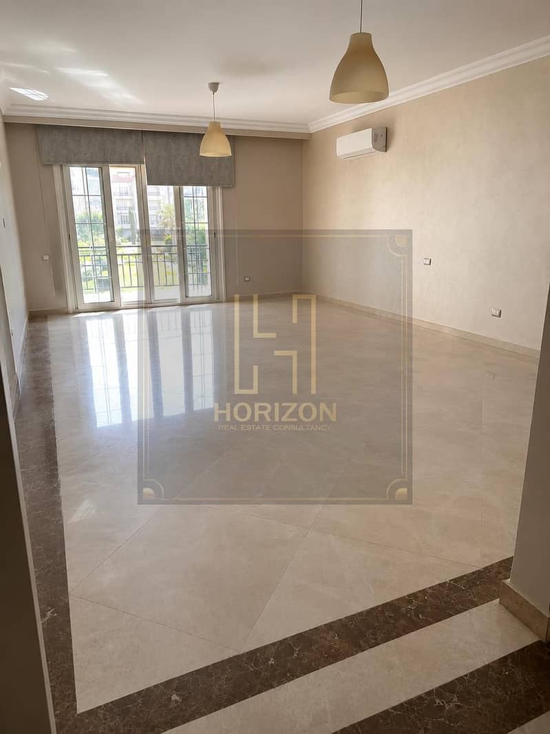 Semi furnished apartment 3rooms prime view rent Regents Park New Cairo - Widok 4