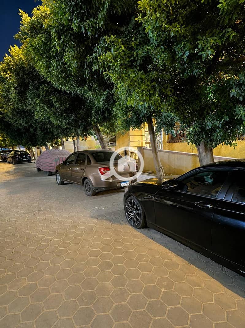 12 بلا 1. jpg