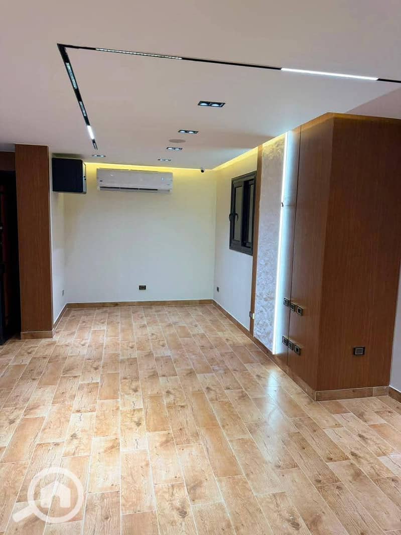Office for rent 160m air-conditioned in the best administrative building in Zahraa El Maadi - Vista 6