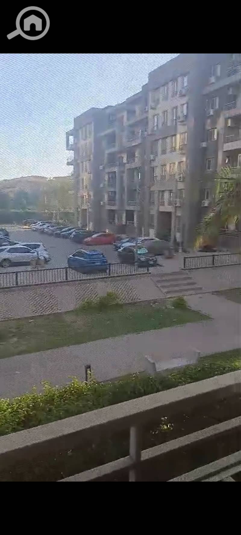 1000767425. jpg 1000767425. jpg