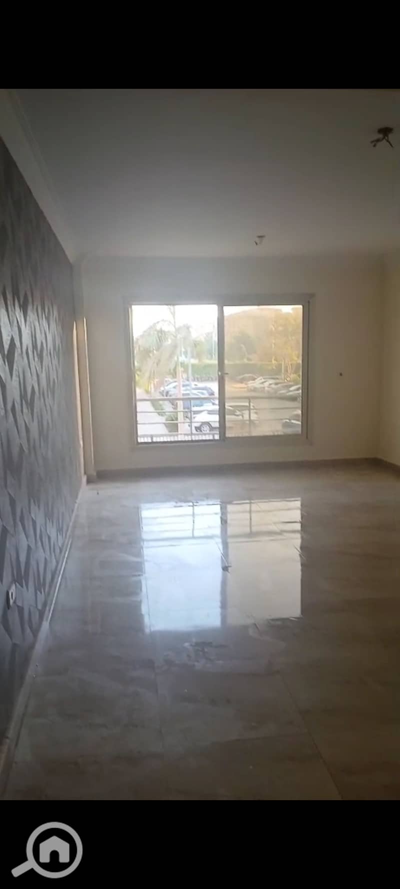 2 1000767422. jpg