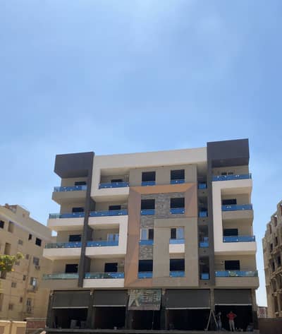 3 Bedroom Flat for Sale in Maadi, Cairo - شقه للبيع بالمعراج السفلي المجاوره الثامنه خلف مسجد التوبه
