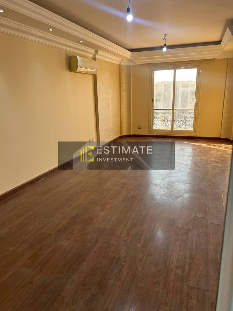 230 sqm semi-furnished apartment for rent in El Choueifat - Ansicht 3