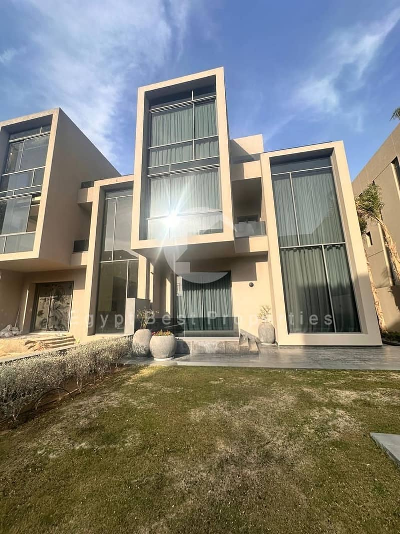 Villa for sale in Waterway Villas New Cairo 6 Bedrooms Prime Location Ready to move - Bild 4