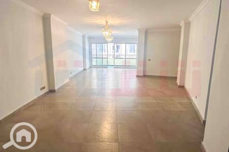3 Bedroom Flat for Sale in Smoha, Alexandria - WhatsApp Image 2026-06-30 at 14.52. 14. jpg 3 Bedroom Flat for Sale in Smoha, Alexandria - WhatsApp Image 2026-06-30 at 14.52. 14. jpg
